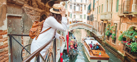 Viajevas in Italy