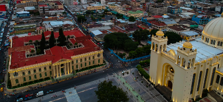 El Salvador en Accion de Gracias